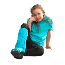 Cargar imagen en el visor de la galería, Bota Walker (Infantil)